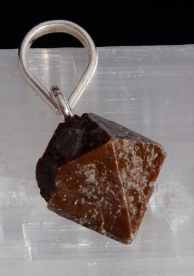 Zirkon roh Anh�nger